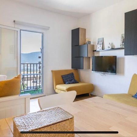 Studio Aux Angles Apartment ภายนอก รูปภาพ